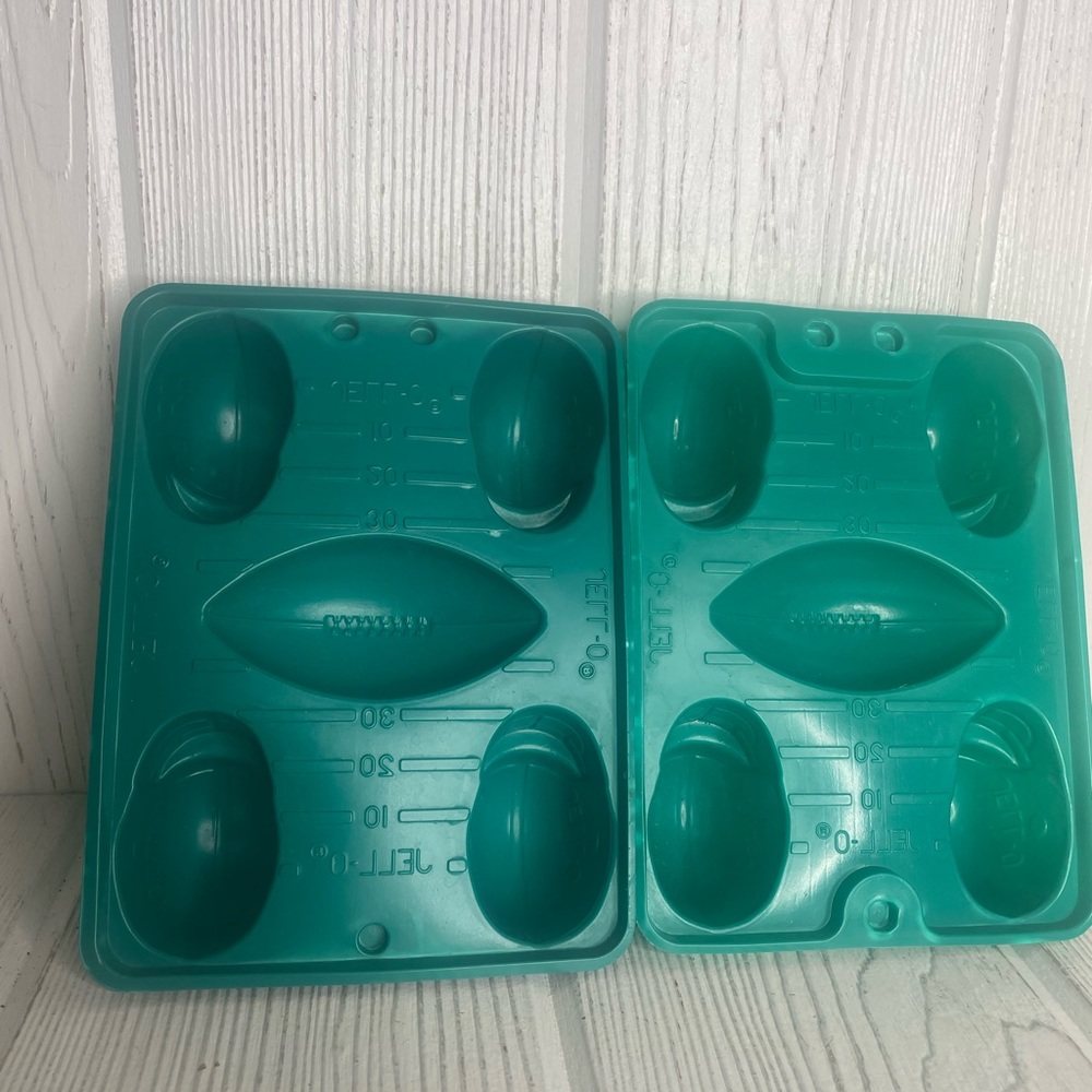 2 Vintage Jell-o Football Molds Helmets Finger Jell-O Shots